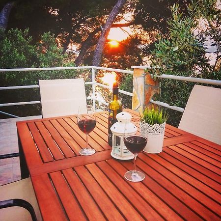 O Sole Apartment With Private Beach Donji Okrug  Dış mekan fotoğraf